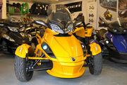 Picture 2 - Can-Am Spyder ST-S SE5 Trike. Drive on a car licence motorbike