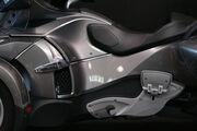 Picture 10 - Can-Am Spyder RT Semi Auto Trike in Silver, 5700 Miles motorbike