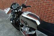 Picture 8 - Moto Guzzi V7 Limited Edition No. 645 motorbike