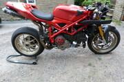 Picture 4 - Ducati 1098R race track bike with V5, Superbike motorbike