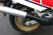 Picture 4 - Yamaha RZV500R RD500 motorbike