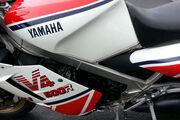 Picture 11 - Yamaha RZV500R RD500 motorbike