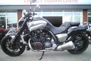 Picture 2 - Yamaha VMAX 1700, Low Mileage, Stunning Standard Condition motorbike