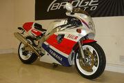 Picture 2 - Yamaha FZR750 FZR750R OWO1 motorbike