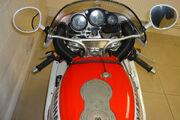 Picture 5 - Yamaha FZR750 FZR750R OWO1 motorbike