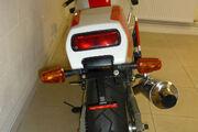 Picture 6 - Yamaha FZR750 FZR750R OWO1 motorbike