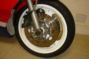 Picture 8 - Yamaha FZR750 FZR750R OWO1 motorbike