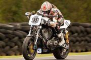 Picture 9 - Harley-Davidson XR1200 Championship Winning Race Bike (Jeremy McWilliams 2010) motorbike