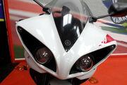 Picture 8 - Yamaha YZF R1 2012 Excellent Condition motorbike