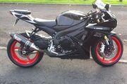 Picture 2 - 2013 Suzuki GSXR 750 L3 in Grey & Black motorbike