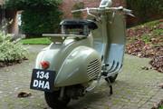 Picture 5 - 1957 Vespa (Douglas) 42L2 / 92L2 motorbike