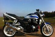 Picture 7 - Suzuki GSX1400K2 motorbike