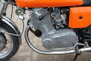 Picture 6 - Laverda 750SF 1974 motorbike