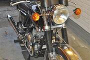 Picture 2 - Norton Commando Roadster 850 MKIII in Black & Gold motorbike