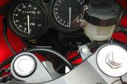 Picture 3 - Yamaha TZR 250 3XV in Red & White motorbike