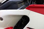 Picture 5 - Yamaha TZR 250 3XV in Red & White motorbike