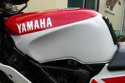 Picture 6 - Yamaha TZR 250 3XV in Red & White motorbike