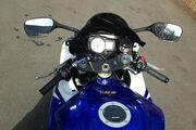 Picture 4 - 2008 Suzuki GSXR 750 K8 in Blue & White - 4500 Miles - Extras motorbike