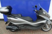 Picture 3 - Piaggio X10 350 with top box motorbike