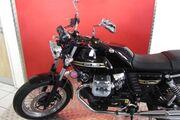Picture 8 - 2013 Moto Guzzi V7 Classic Motorcycle motorbike