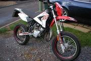Picture 6 - 2012 CPI Supercross SM 50 in White & Red, SX Supermoto Moped 50cc Moto Cross Style Bike motorbike