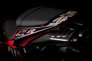 Picture 3 - Triumph Daytona 675 R Dark edition motorbike