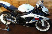 Picture 9 - Suzuki GSXR 750 2010 LO low miles 1521 dry miles, showroom condition motorbike