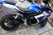 Picture 4 - Suzuki GSXR 750 K7 in Blue, 1 owner, service history motorbike
