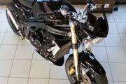 Picture 3 - Triumph Speed Triple 1050 motorbike