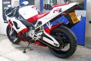 Picture 3 - Yamaha YZF-R1 1000cc Bike Red & White 1998 (R) 4XV motorbike