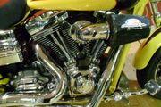 Picture 3 - 2009 Harley-Davidson CVO in Yellow motorbike