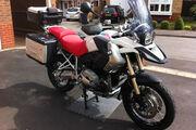 Picture 3 - BMW R 1200 GS 30th Anniversary White motorbike
