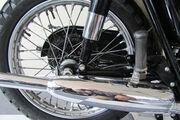 Picture 4 - Triumph T100 500cc motorbike