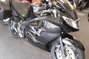 Picture 3 - Triumph Sprint Sprint ST 1050 1050cc Sports in Black motorbike