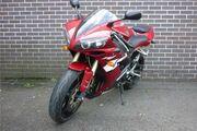 Picture 3 - 2005 Yamaha YZF R1 05 Petrol motorbike