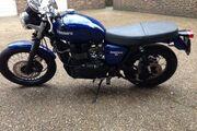 Picture 4 - Triumph Bonneville T100 Farnham 904cc Street Scrambler In Blue Unique. New Build motorbike