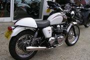 Picture 3 - 2004 Triumph Bonneville T100 - T900 SPECIAL motorbike