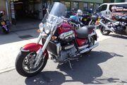 Picture 4 - 2004 Triumph Rocket III In Red, 1 Owner From New, Great Condition motorbike