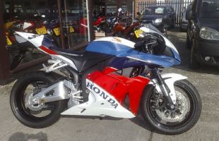 NEW, Honda CBR600RR, HRC RC30 colours. OFFERS motorbike