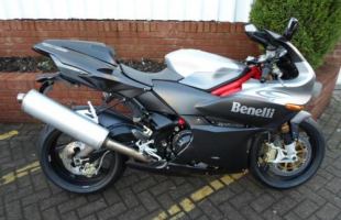 Benelli Tornado TRE 1130 motorbike