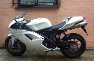 2009 Ducati 1198 White, 59 REG Only 3329 Miles ,ONE OWNER ,NEW BELTS TODAY @LOOK motorbike