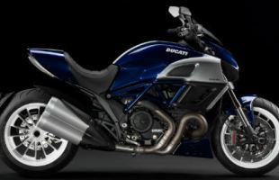 Ducati DIAVEL STRIPE Motorcycle new cruiser custom 2013 motorbike