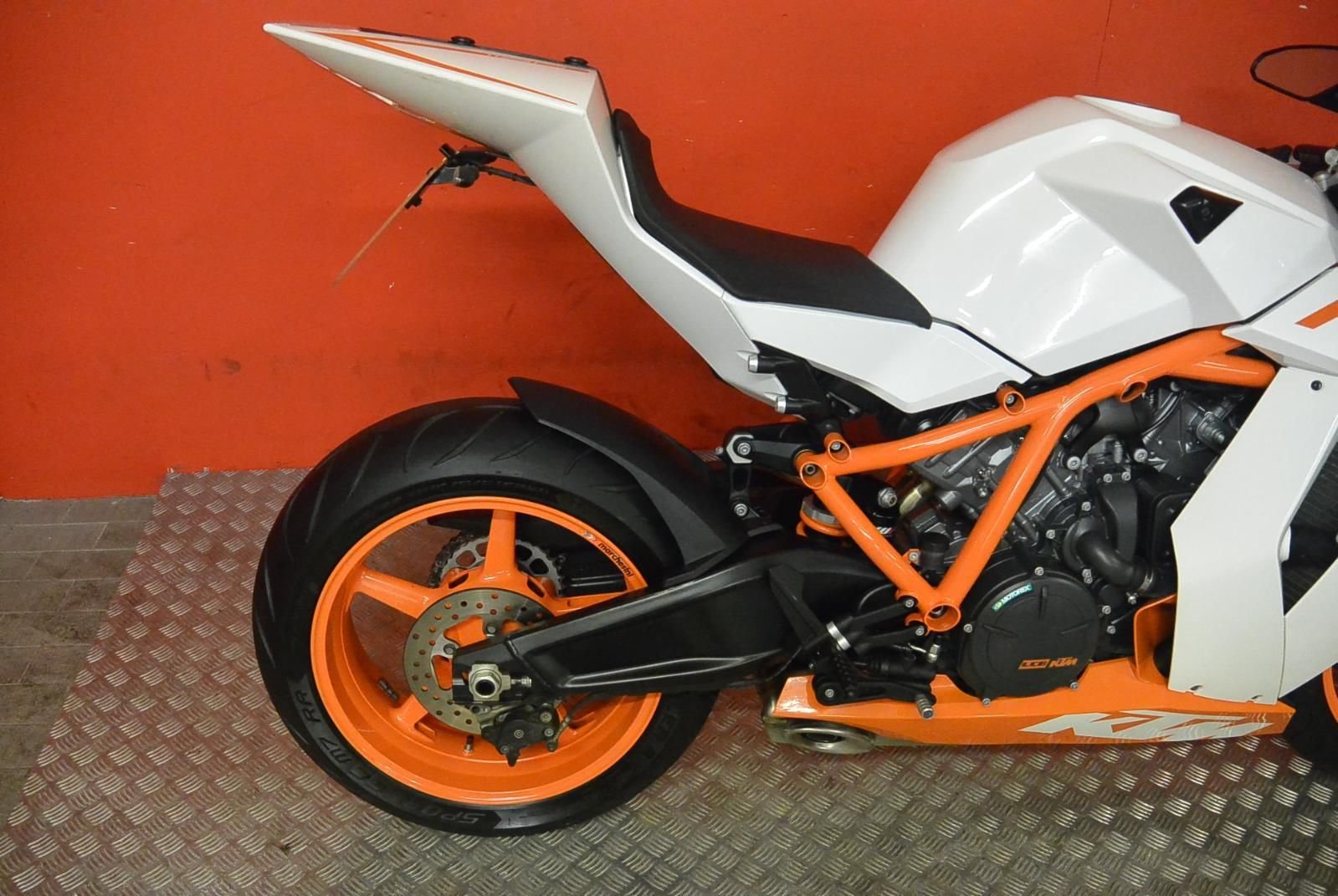 Ktm 1190 Rc8 Rc8r Bike Workshop Service Repair Manual