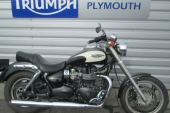 Triumph Speedmaster 865cc 2010 Cream and Black Metallic Paint Great Bike Comfort for sale