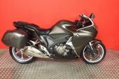Honda VFR 1200 F FD DCT 2013 with 8204 miles + Honda luggage for sale