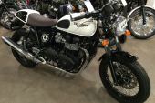 Triumph THRUXTON 900 Ace cafe special edition for sale