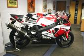 Yamaha R7 Brand NEW IN PERFECT CONDITION YZF750 NOT RC30 OR RC45 for sale