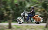 Indian Chief Vintage 2015 Green Color - motorbike wallpaper