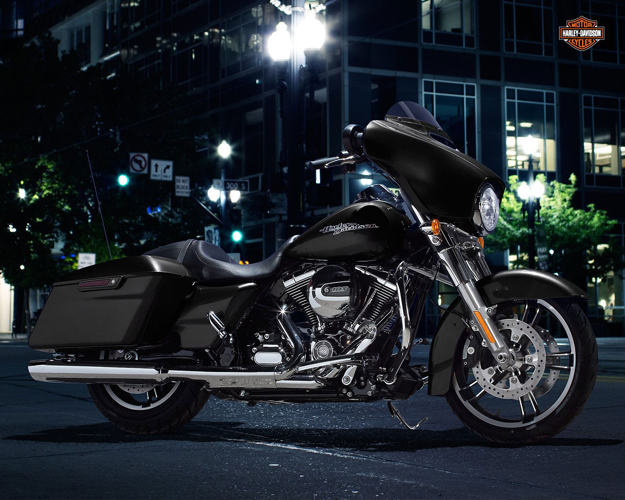 pc wallpaper Harley-Davidson FLHX Street Glide 2015 Black